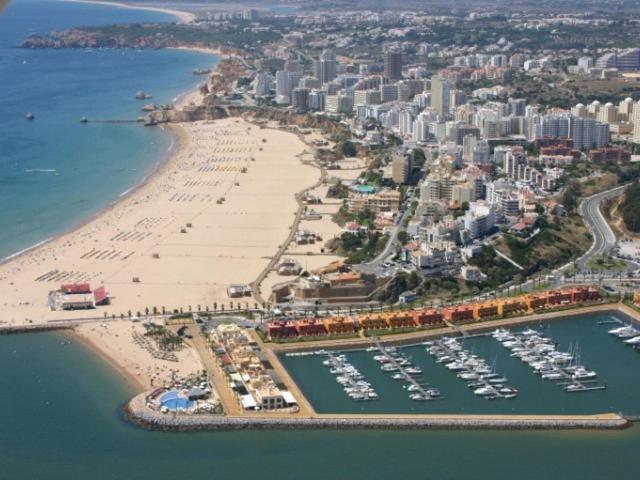 Luxury 2 Min Beach With Balcony, Ocean View, Wifi, Ac, Smarttv Portimao Exterior photo