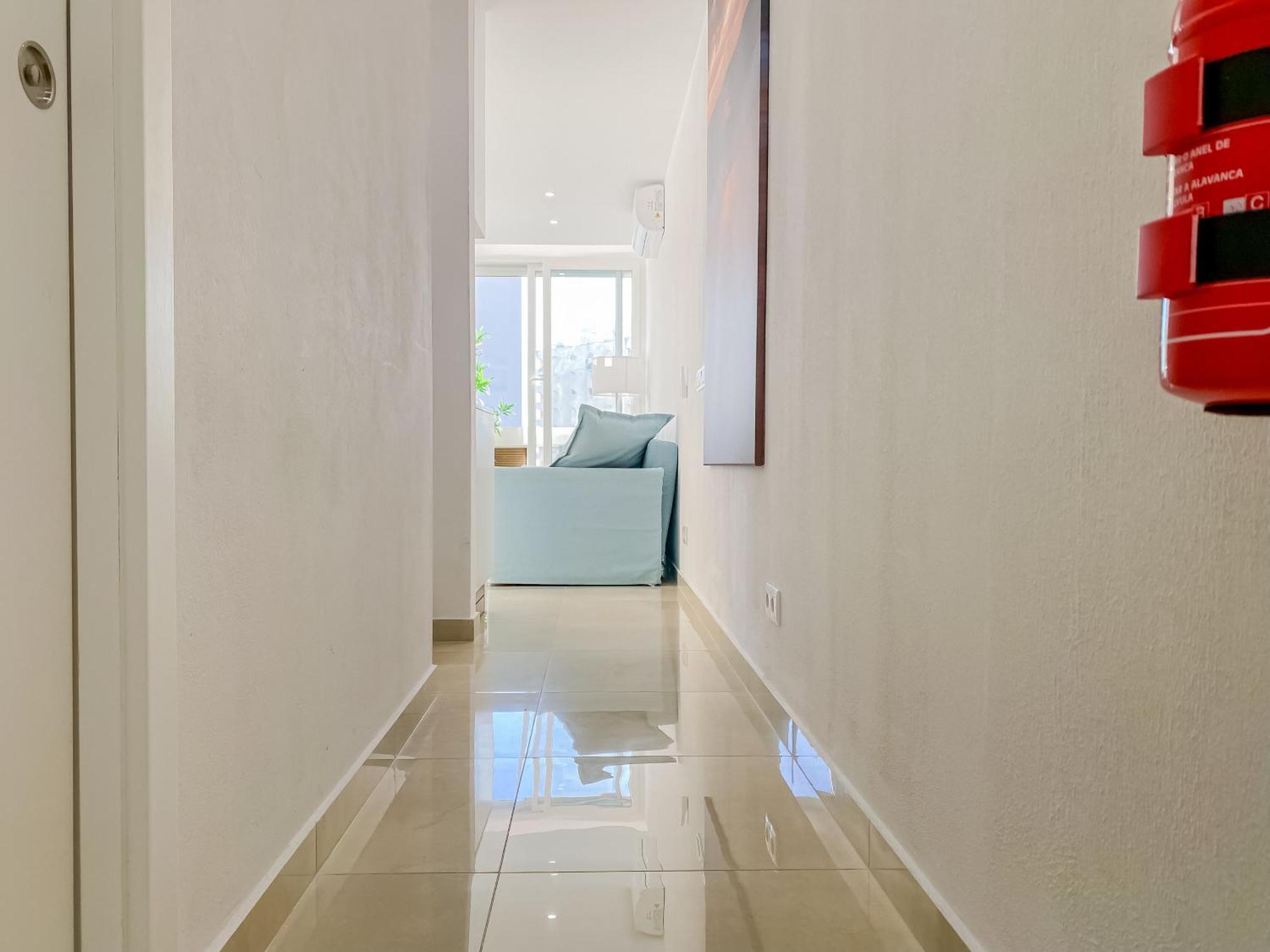 Luxury 2 Min Beach With Balcony, Ocean View, Wifi, Ac, Smarttv Portimao Exterior photo